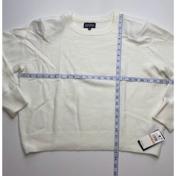Danielle Bernstein Sweater Top White Stretchy Cozy Crewneck 2X NEW - Picture 5 of 8